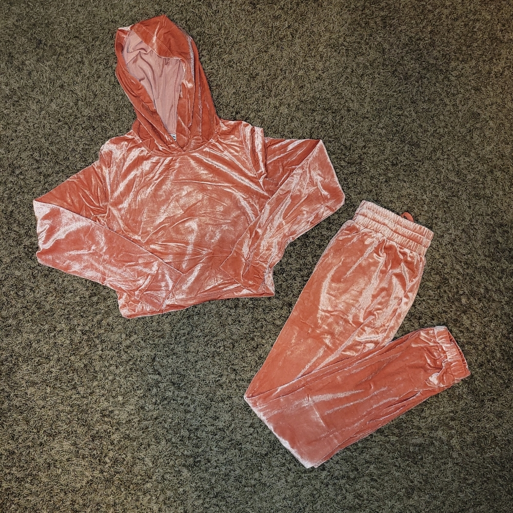 Velvet Hoodie & Jogger Set - Pink
